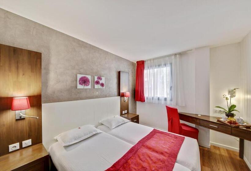 スタンダードルーム, Paris Pacific Paris Villejuif  Pres Du Metro L Hay Les Roses Ligne 14   Direct Paris Aeroport Orly E