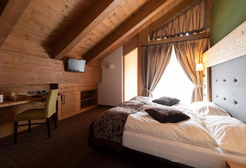 اتاق لوکس, Vedig