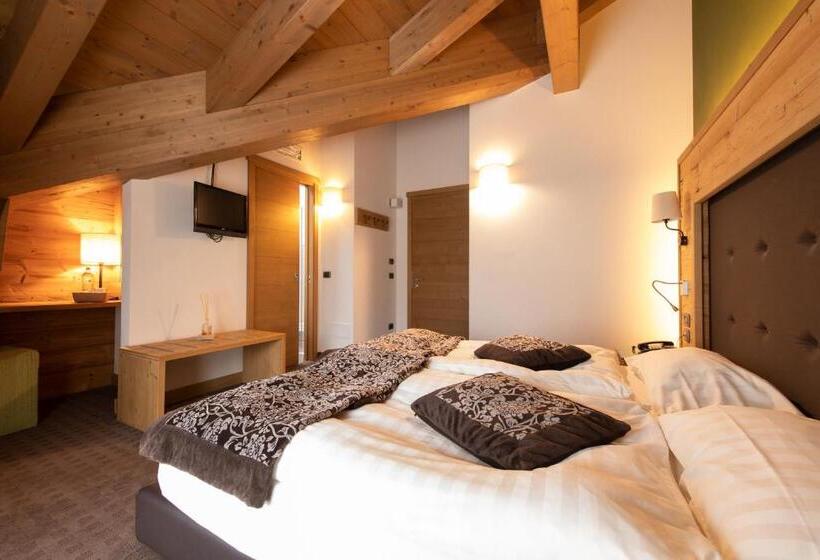 اتاق لوکس, Vedig