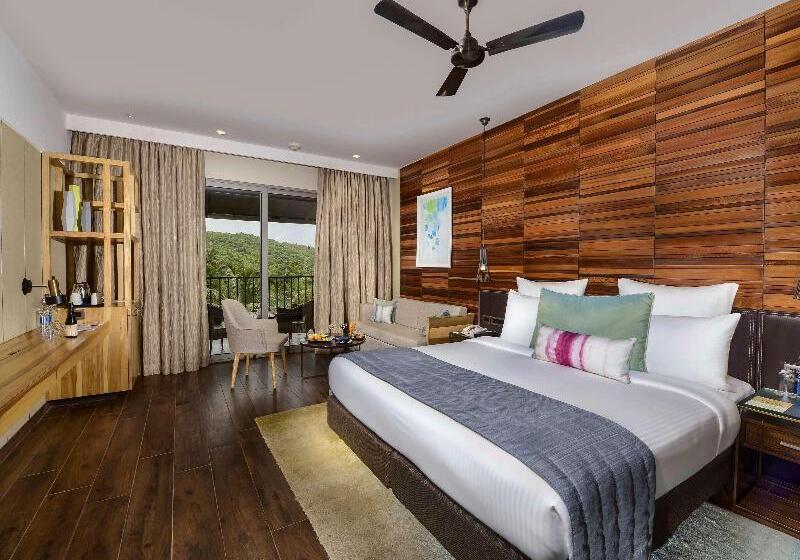 اتاق لوکس, Novotel Goa Candolim