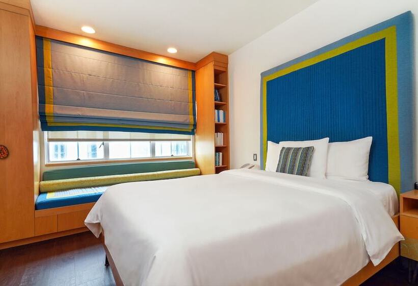 デラックスルーム, The Tony Hotel South Beach