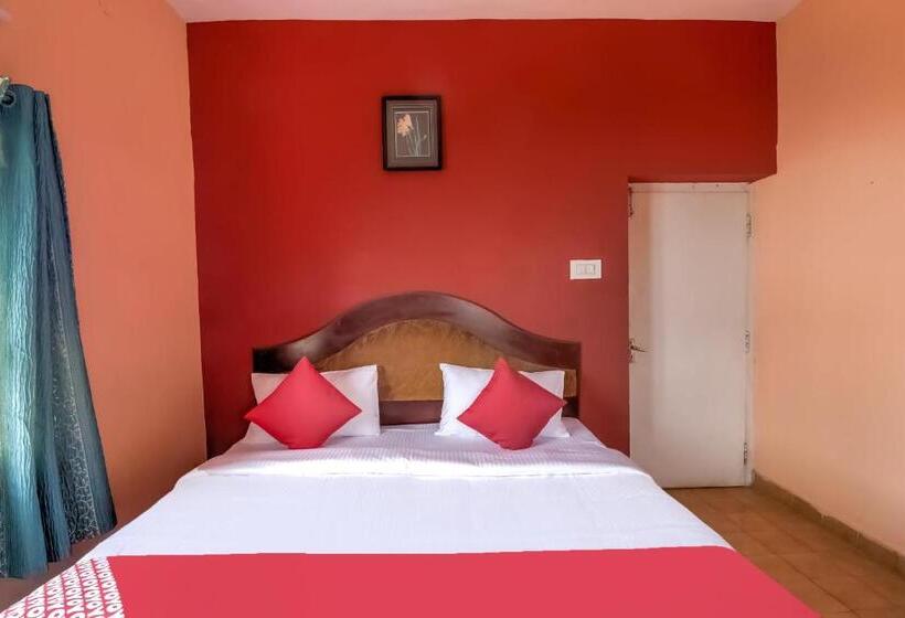 اتاق کلاسیک سه تخته, Fabhotel Green Castle Resort