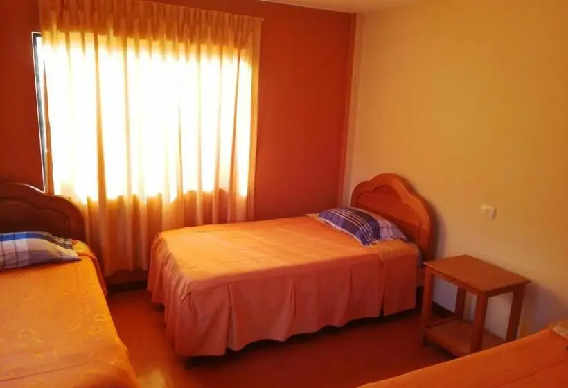 اتاق استاندارد سه نفره, Olas Del Titicaca Backpackers Hostel