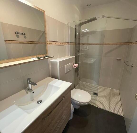 スタンダードルーム, Chambres Zazpiak