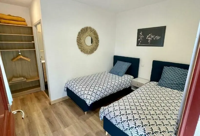اتاق استاندارد, Chambres Zazpiak