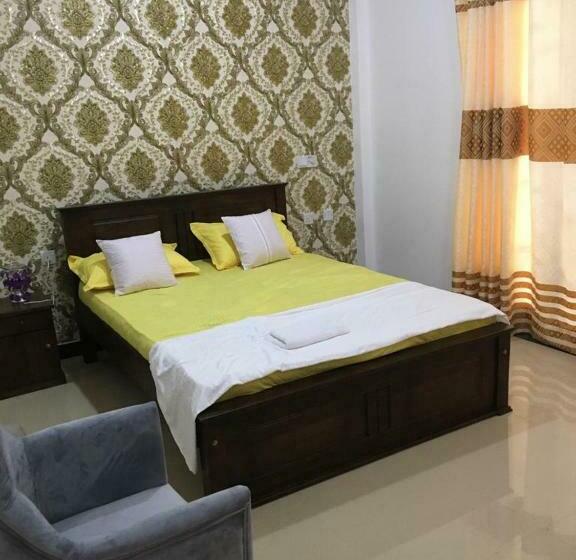 اتاق استاندارد, Peacock Paradise Villa