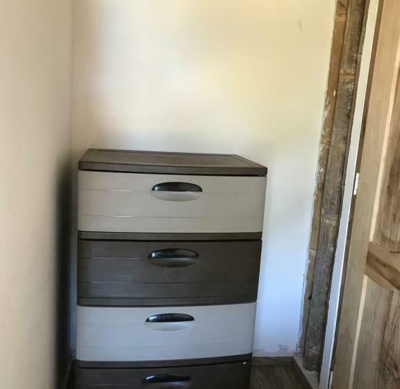 豪华海景房带阳台, Hostal Fara