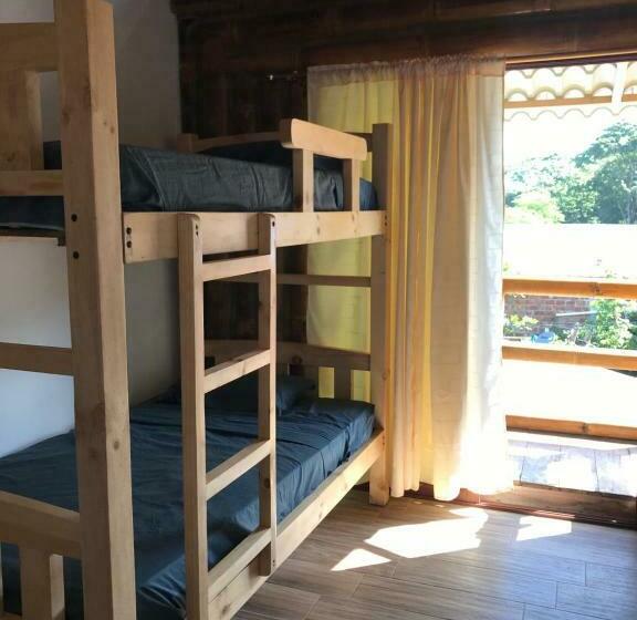 标准间, Hostal Fara