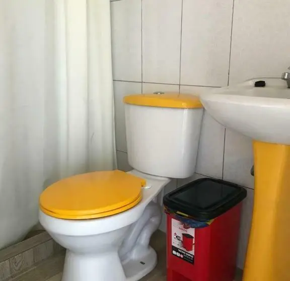 スタンダードルーム, Hostal Fara