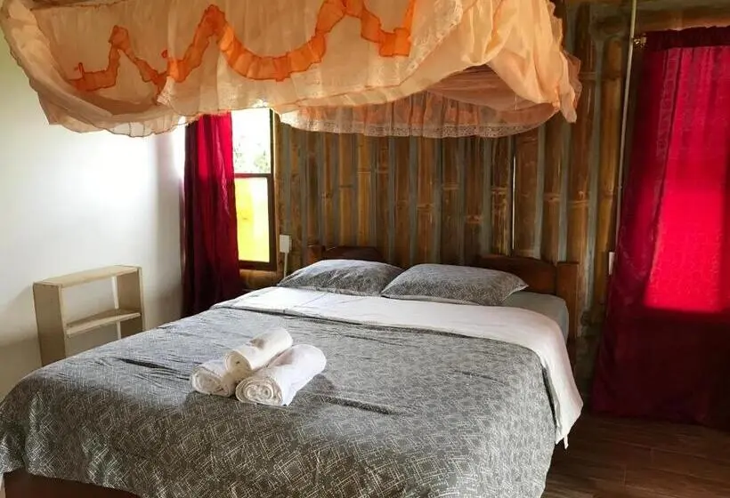オーシャンビューファミリールーム, Hostal Fara