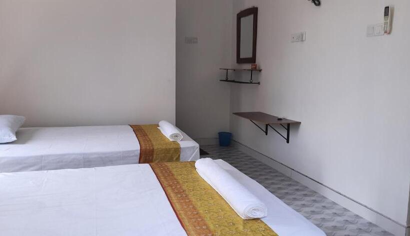 Perhehuone, Thambara Resort
