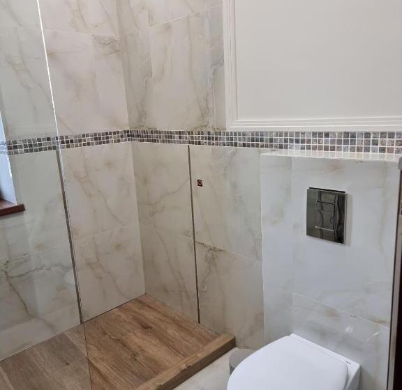 اتاق سوپریور با تخت بزرگ, Villa Acaem