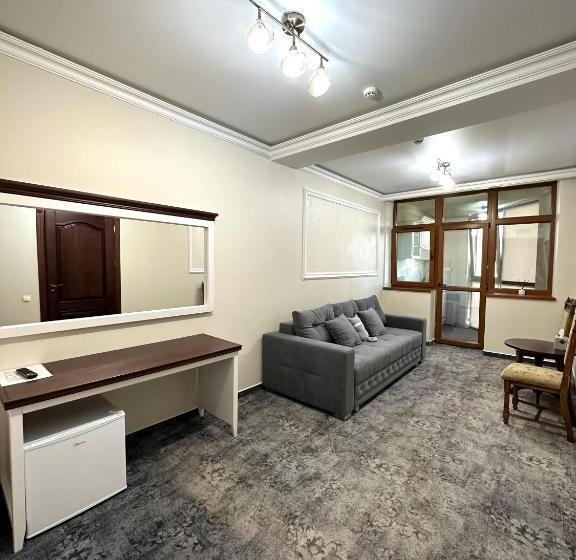 استودیو استاندارد با تخت کینگ, Villa Acaem