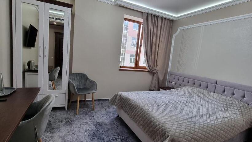 اتاق لوکس, Villa Acaem