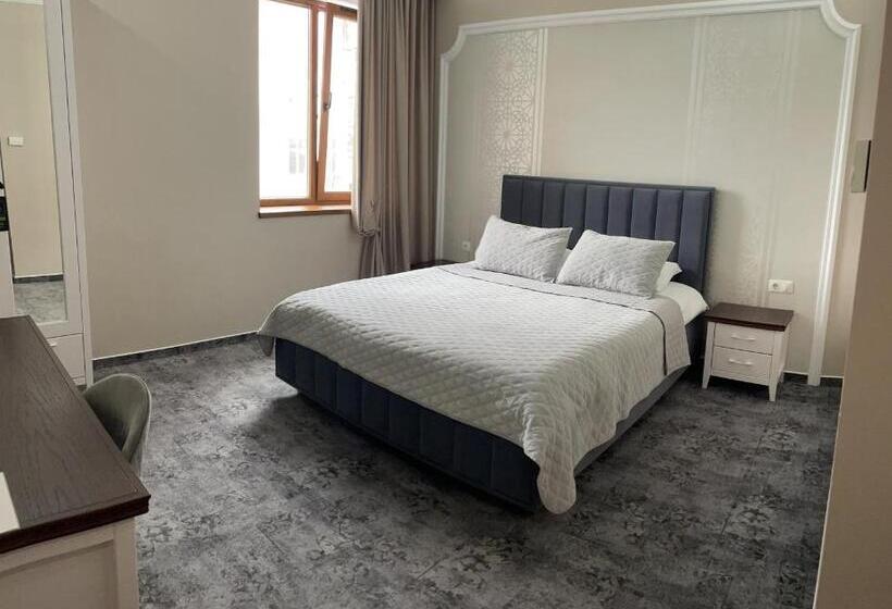 اتاق لوکس, Villa Acaem