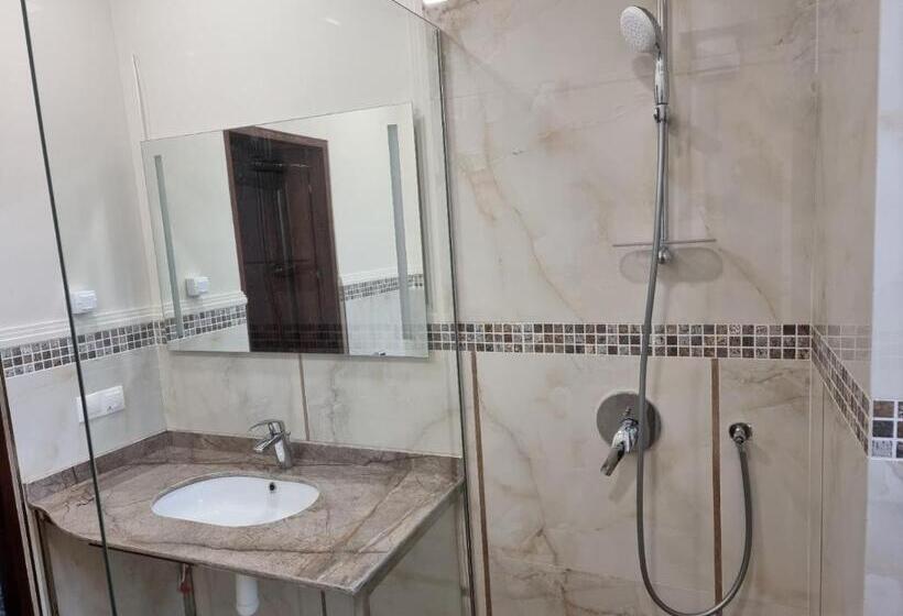اتاق لوکس, Villa Acaem