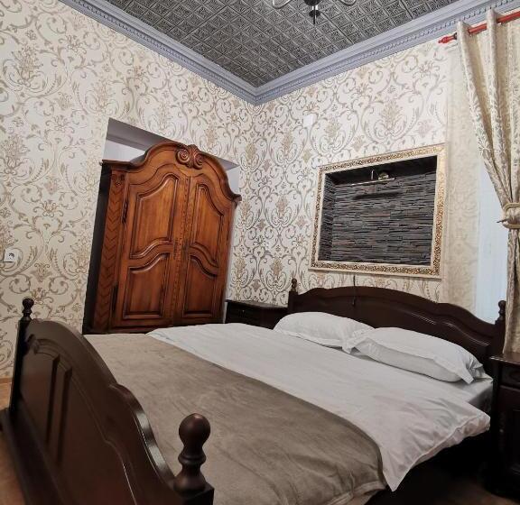 غرفة قياسية, Zira Residence Brasov