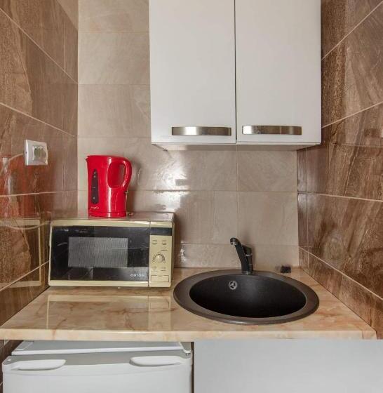 إستوديو قياسى, Zira Residence Brasov