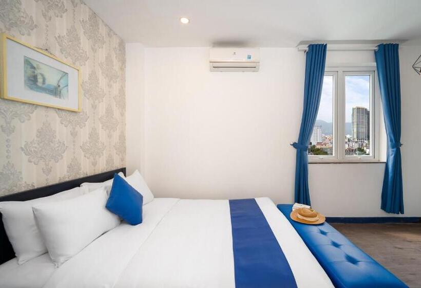 سوئیت جونیور خانوادگی, Alibaba Hotel By Thg