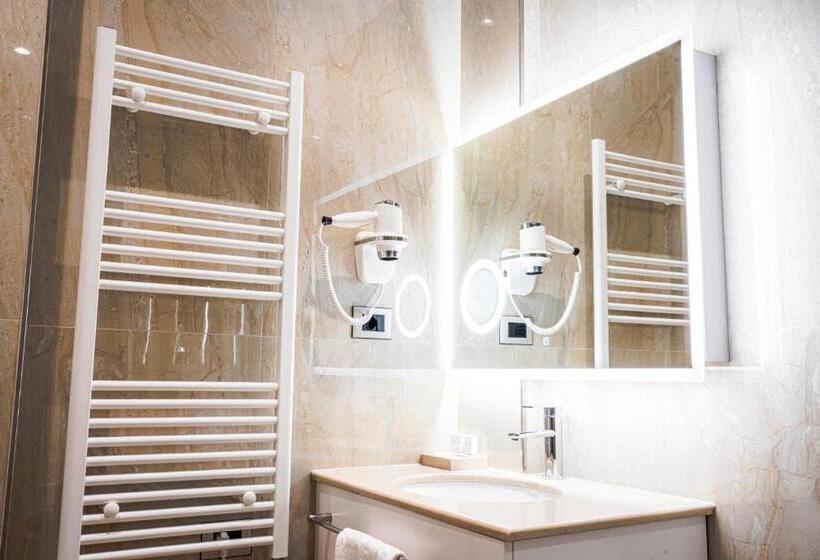 디럭스 룸, Amfora Hotel & Spa