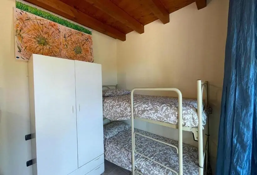 ファミリールーム, La Fiocchina Magic Place Apartments & Studios In Garda Lake Countryside Farmhouse, Inside The