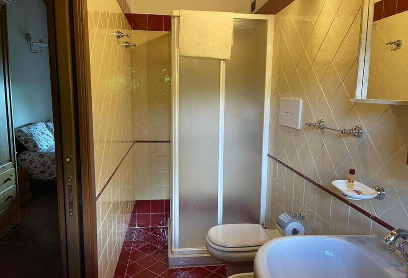 1 Bedroom Apartment Lake View, La Fiocchina   Magic Place   Apartments & Studios In Garda Lake   Countryside Farmhouse, Inside The