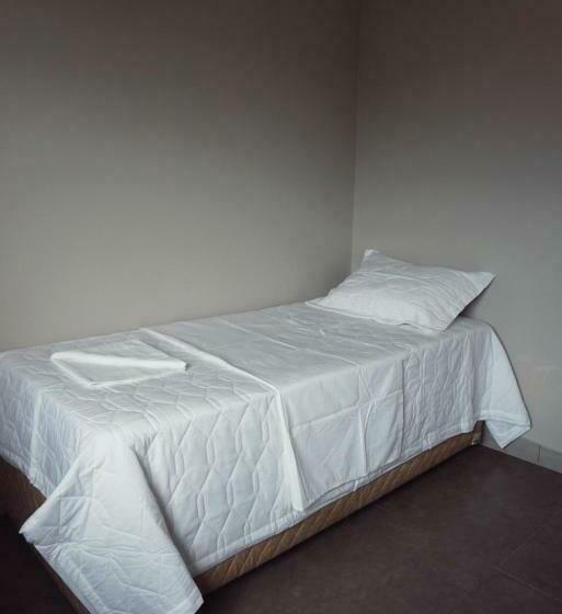 חדר סטנדרטי לשלושה עם נוף, Graffi Beach House