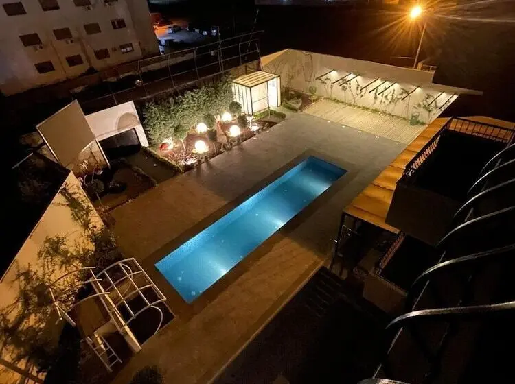 اتاق لوکس, Aitch Boutique Hotel   An Lih