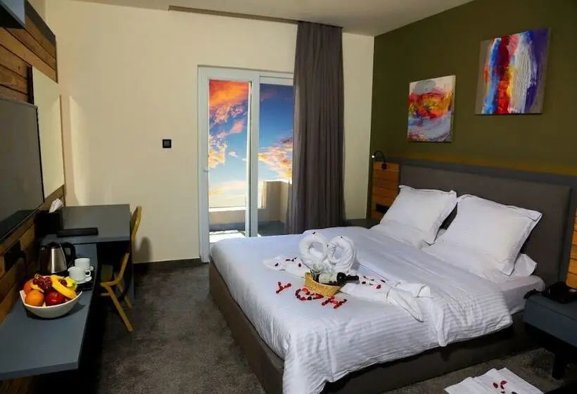 اتاق لوکس, Aitch Boutique Hotel   An Lih