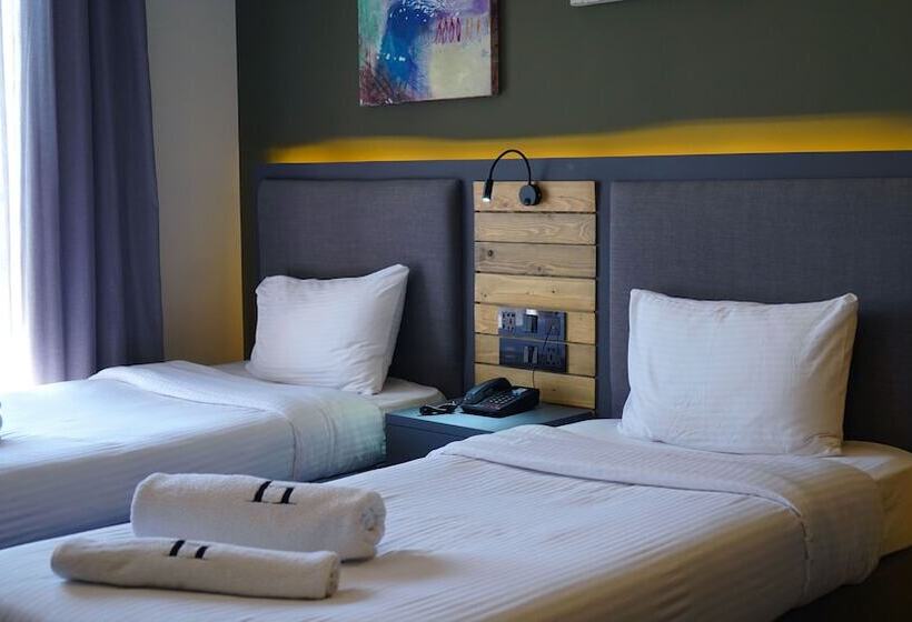 اتاق لوکس, Aitch Boutique Hotel   An Lih