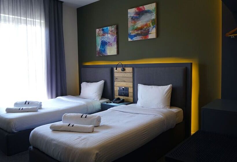 اتاق لوکس, Aitch Boutique Hotel   An Lih