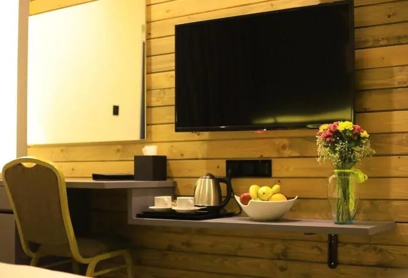 اتاق استاندارد با تخت بزرگ, Aitch Boutique Hotel   An Lih