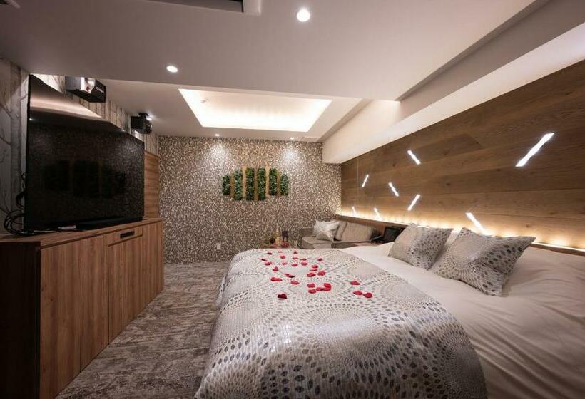 标准间带漩涡浴缸, Brattostay ホテル ブラットステイ