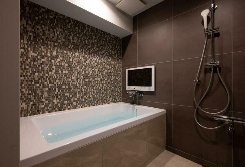 标准间带漩涡浴缸, Brattostay ホテル ブラットステイ