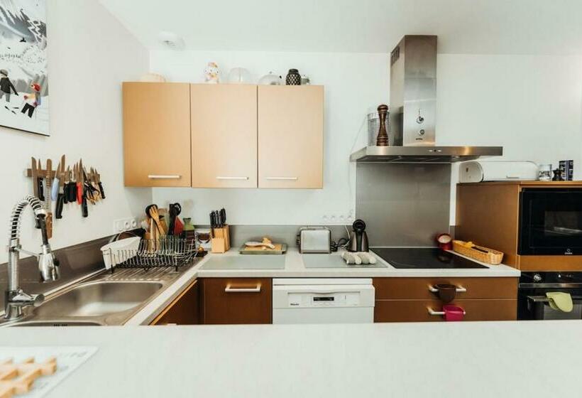 1-Schlafzimmer-Haus, Farmhouse With 4 Bedrooms 4 Bathrooms Private Parking Sauna Terrace