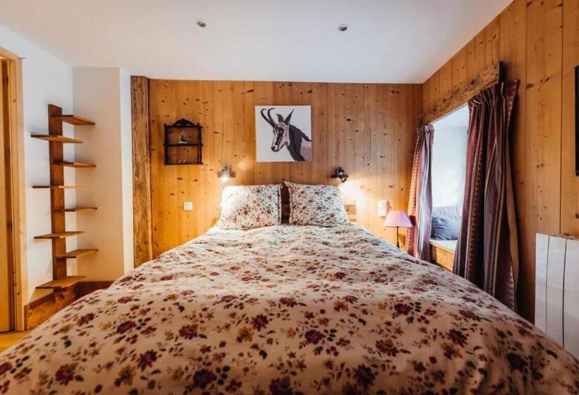 1-Schlafzimmer-Haus, Farmhouse With 4 Bedrooms 4 Bathrooms Private Parking Sauna Terrace
