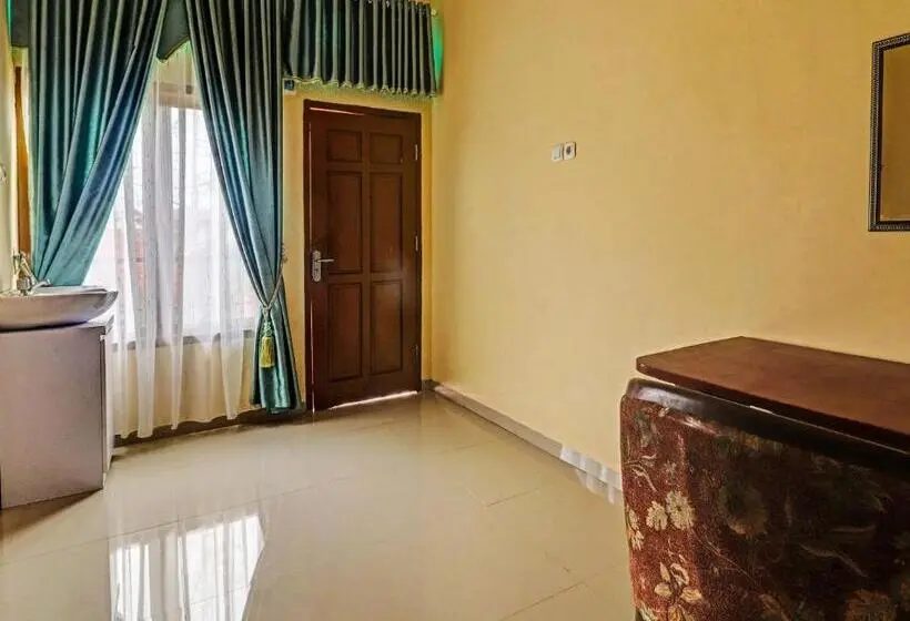 اتاق استاندارد, Oyo 90945 Arizon Kost