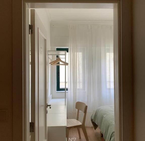 اتاق استاندارد, Nº7 Sacadura Cabral