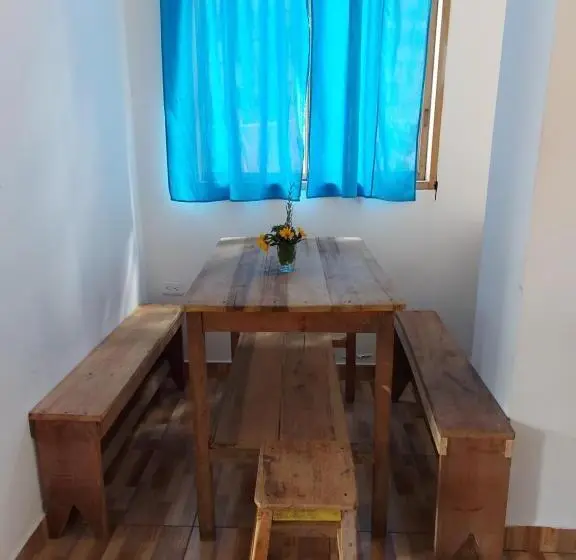 １ベッドルームのデラックスアパートメント, Backpackers Balcones River Lodge