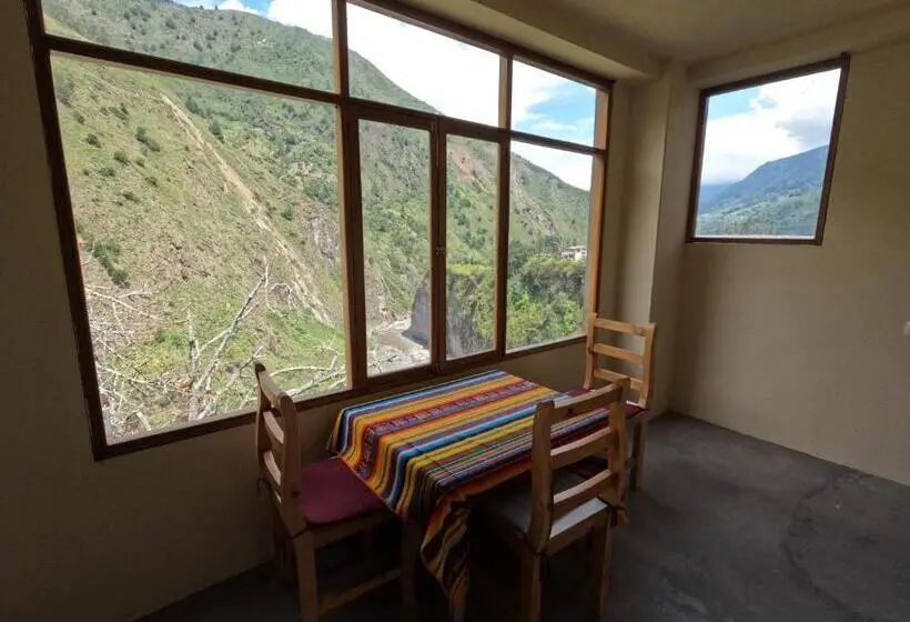 1 Bedroom Apartment Lake View, Backpackers Balcones River Lodge