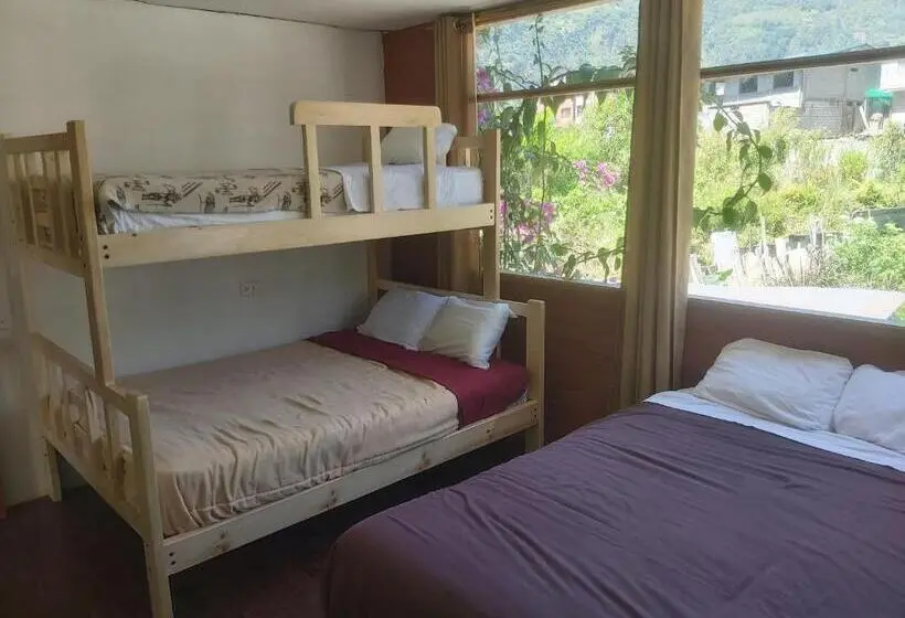 マウンテンビューファミリールーム, Backpackers Balcones River Lodge