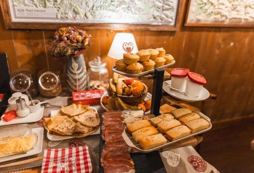 デラックスルーム, Les Ruisseaux