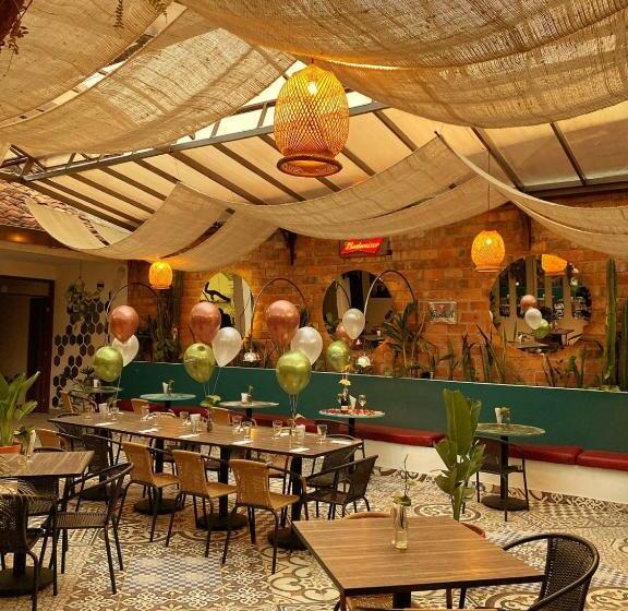 חדר סטנדרט, Terramonti House