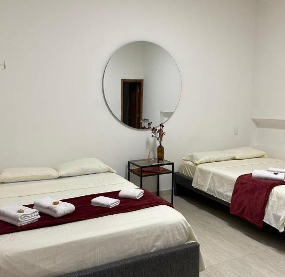 חדר דלוקס, Terramonti House