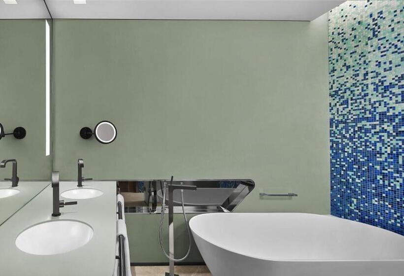 キングサイズベッド、シティビューデラックスルーム, Jw Marriott Hotel Istanbul Marmara Sea