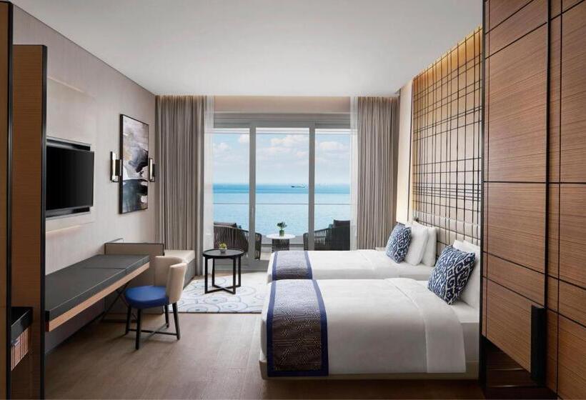 オーシャンビューデラックスルームバルコニー付き, Jw Marriott Hotel Istanbul Marmara Sea