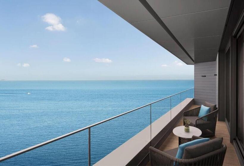 キングサイズベッドのデラックスルーム, Jw Marriott Hotel Istanbul Marmara Sea