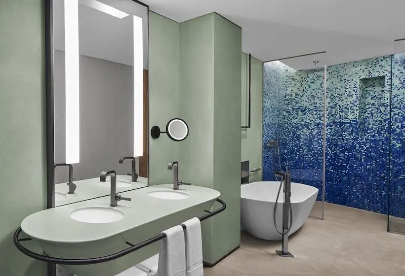 オーシャンビューデラックスルームバルコニー付き, Jw Marriott Hotel Istanbul Marmara Sea
