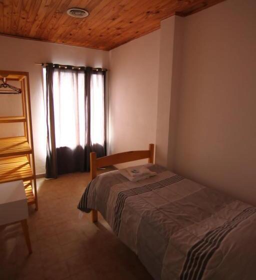 单人基本间, El Faro Hostel