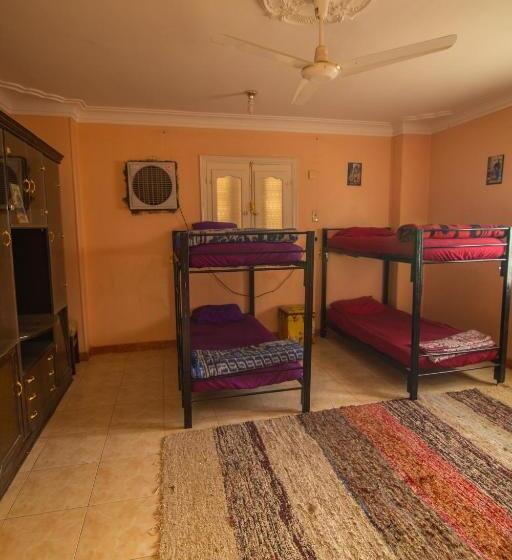 تختخواب در اتاق مشترک, Go Inn Backpackers